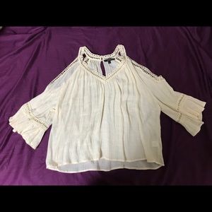 LOWEST PRICE ! Shoulder key hole blouse